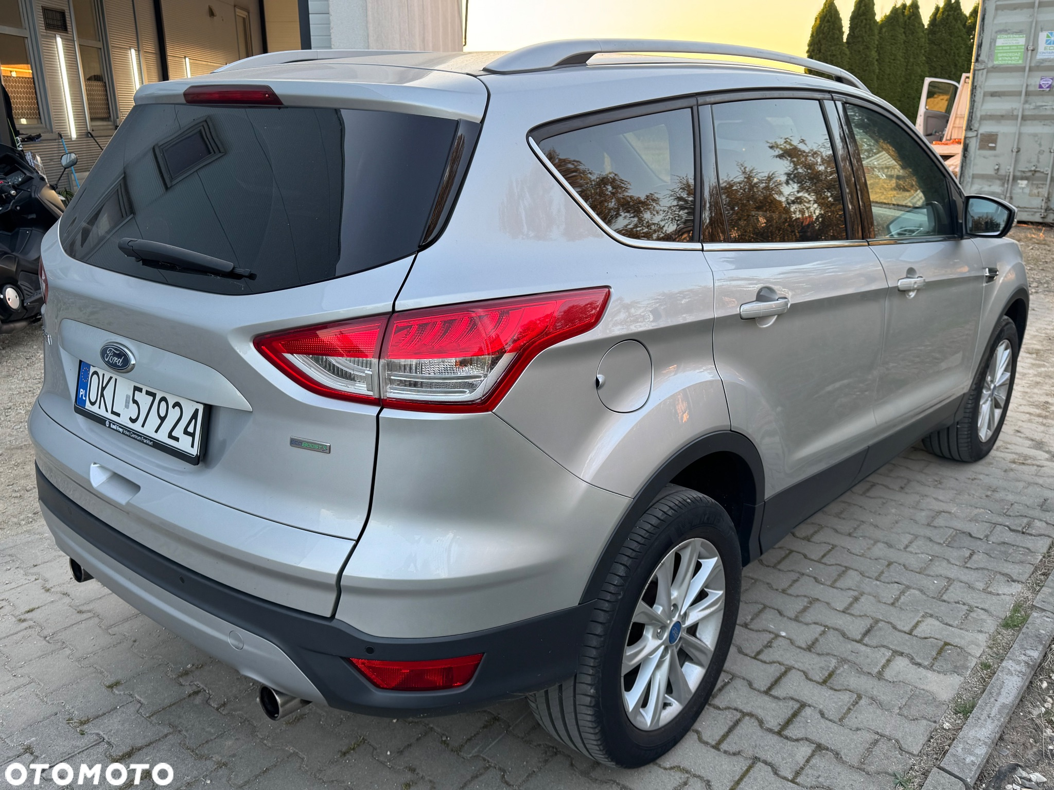 Ford Kuga 1.5 EcoBoost 4WD Titanium - 21