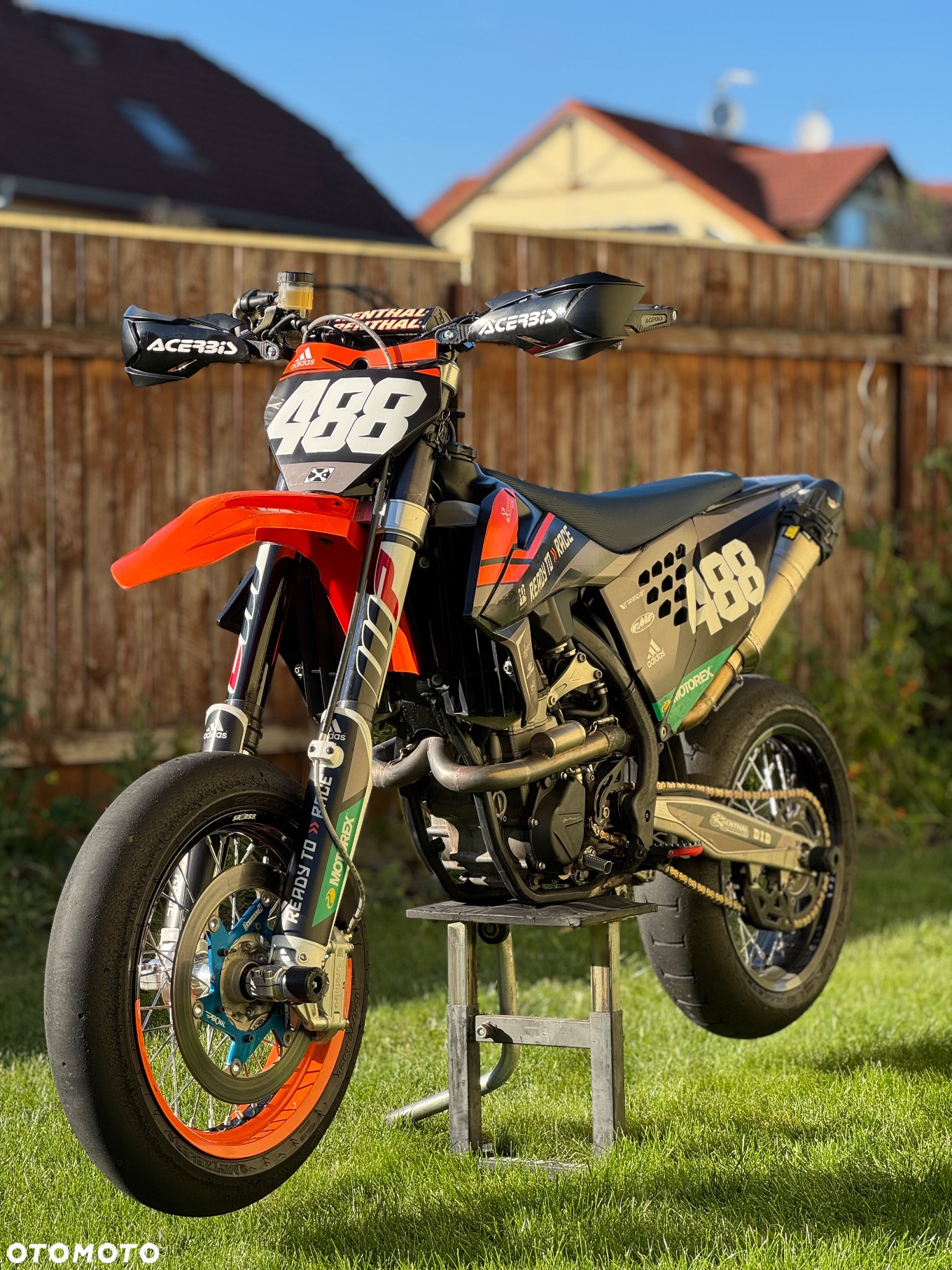 KTM SMC