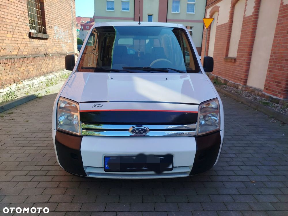 Ford Tourneo Connect - 8