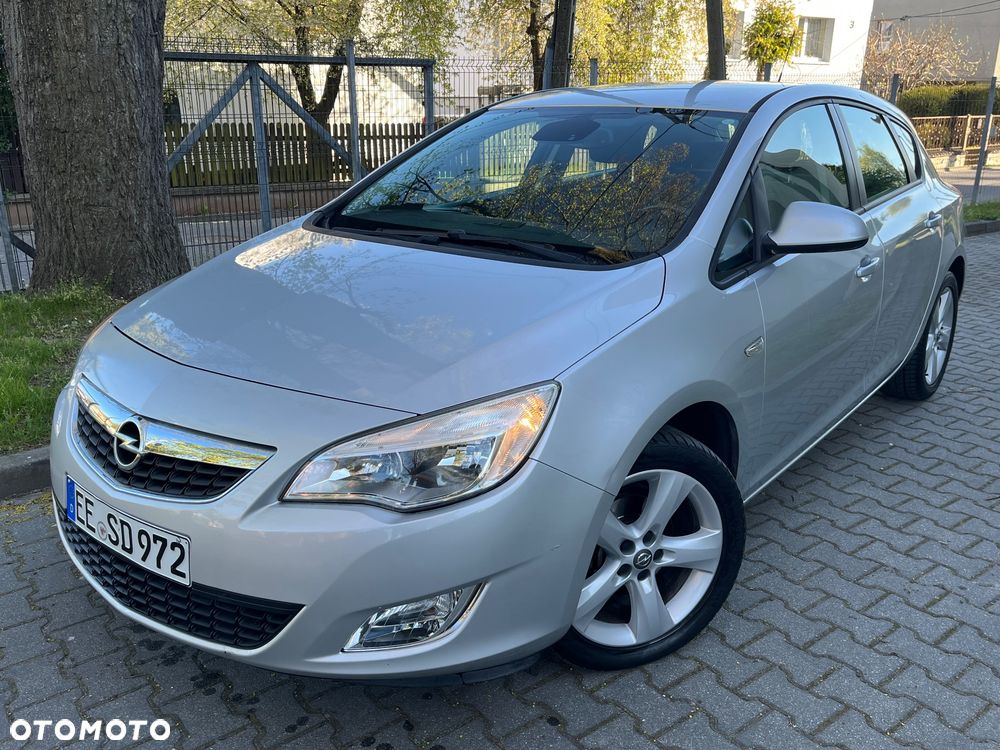 Opel Astra 1.4 EcoFLEX Edition - 1