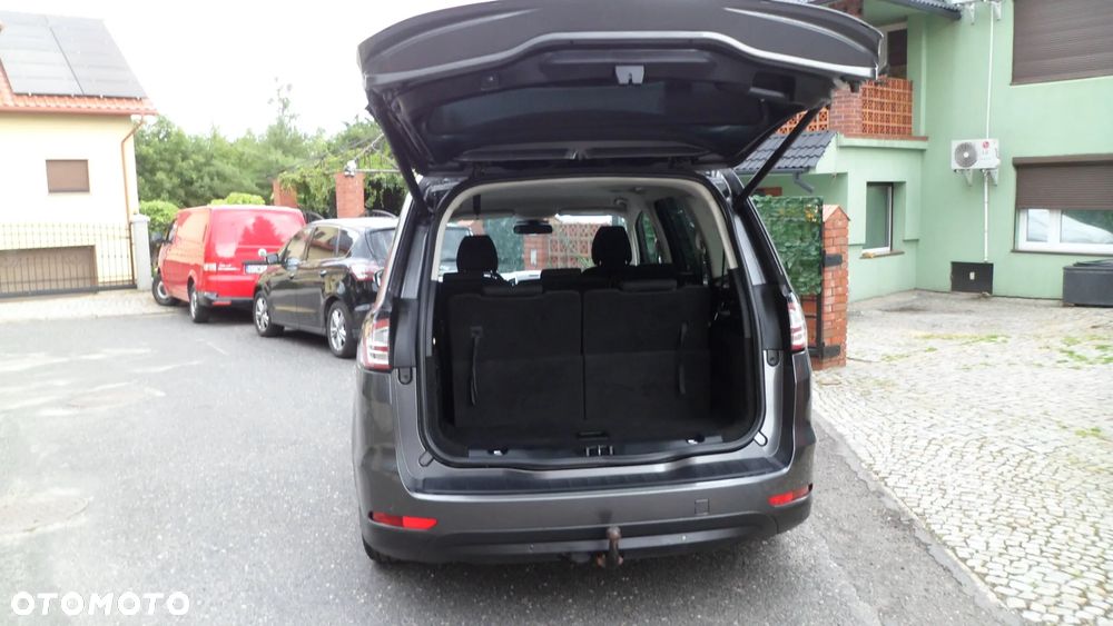 Ford Galaxy 2.0 TDCi Titanium - 13