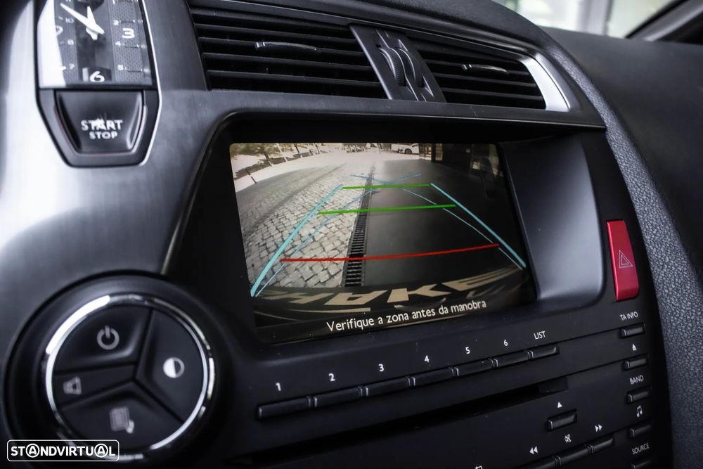 Citroën DS5 2.0 HDi Hybrid4 So Chic CMP6 - 38
