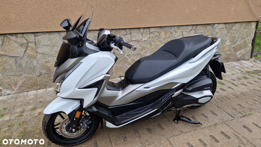 Honda NSS - 9