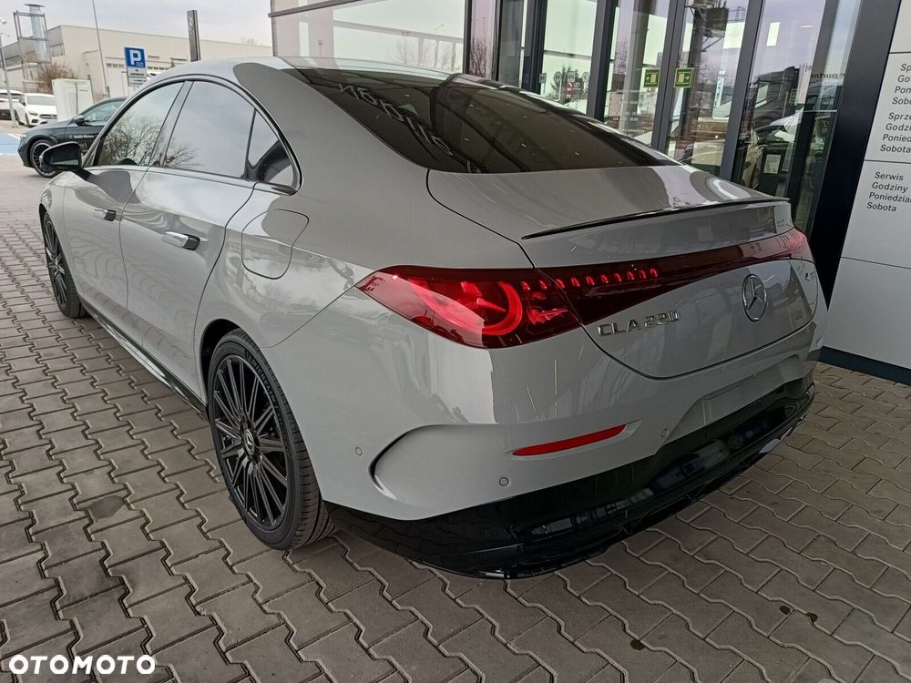 Mercedes-Benz CLA - 6