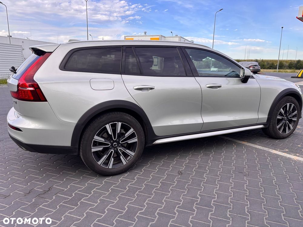 Volvo V60 Cross Country T5 AWD Geartronic - 5
