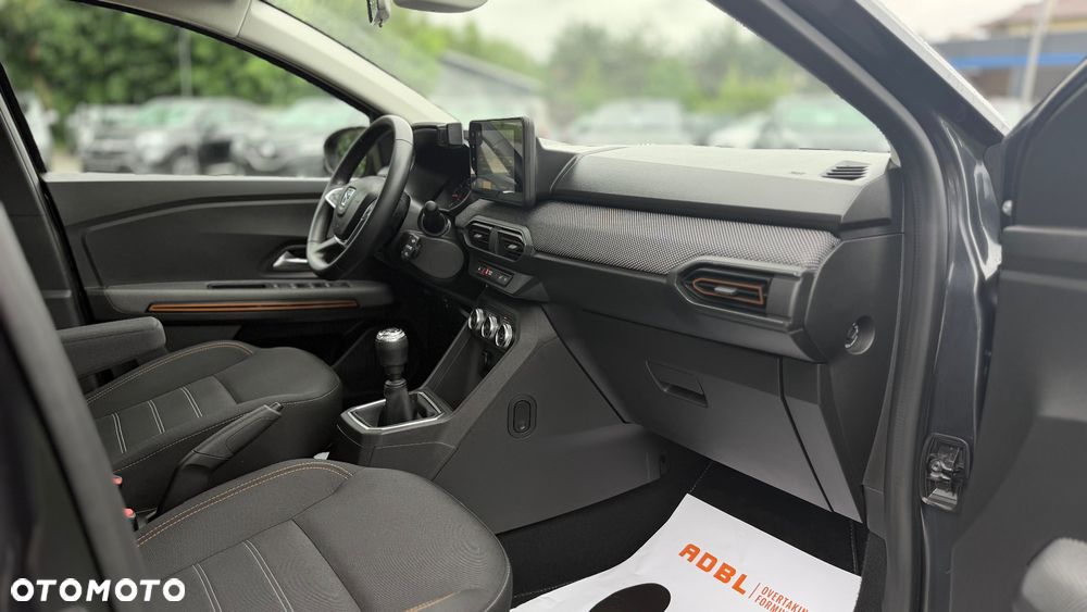 Dacia Sandero Stepway 1.0 TCe Laureate S&S - 29