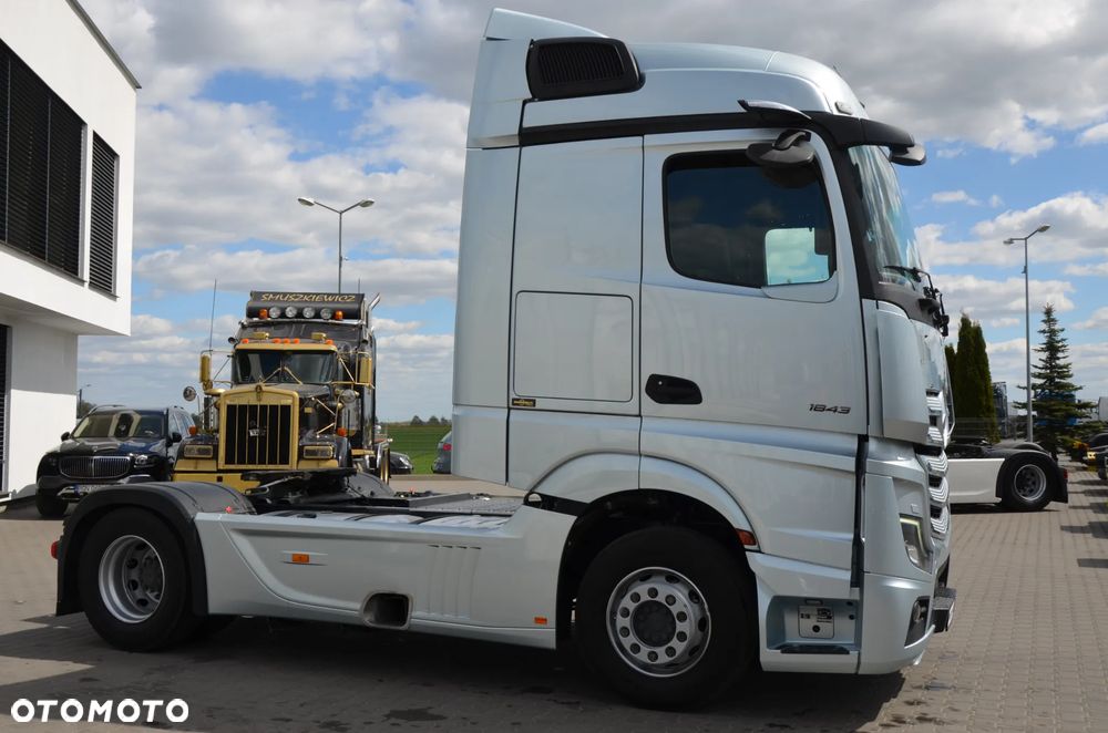 Mercedes-Benz ACTROS L 1843  10.2022r. ADR! ECO FULL LED ACC ASYSTENT KAMERY NAVI 9468 - 4