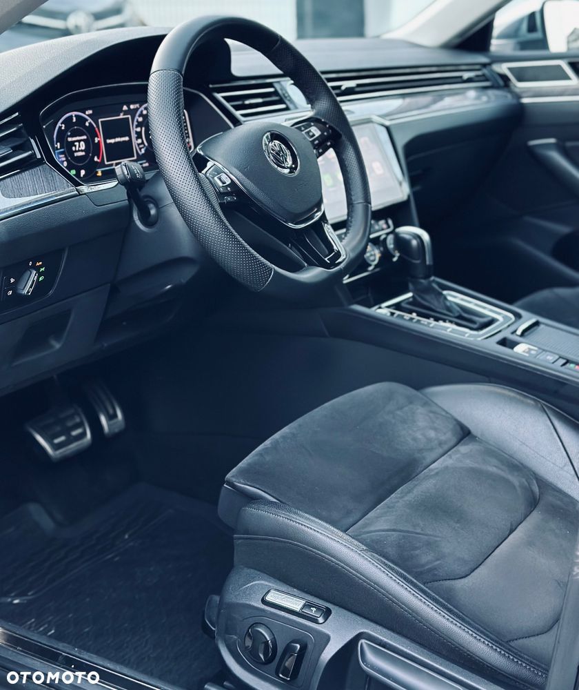 Volkswagen Arteon 2.0 TDI SCR Elegance DSG - 9