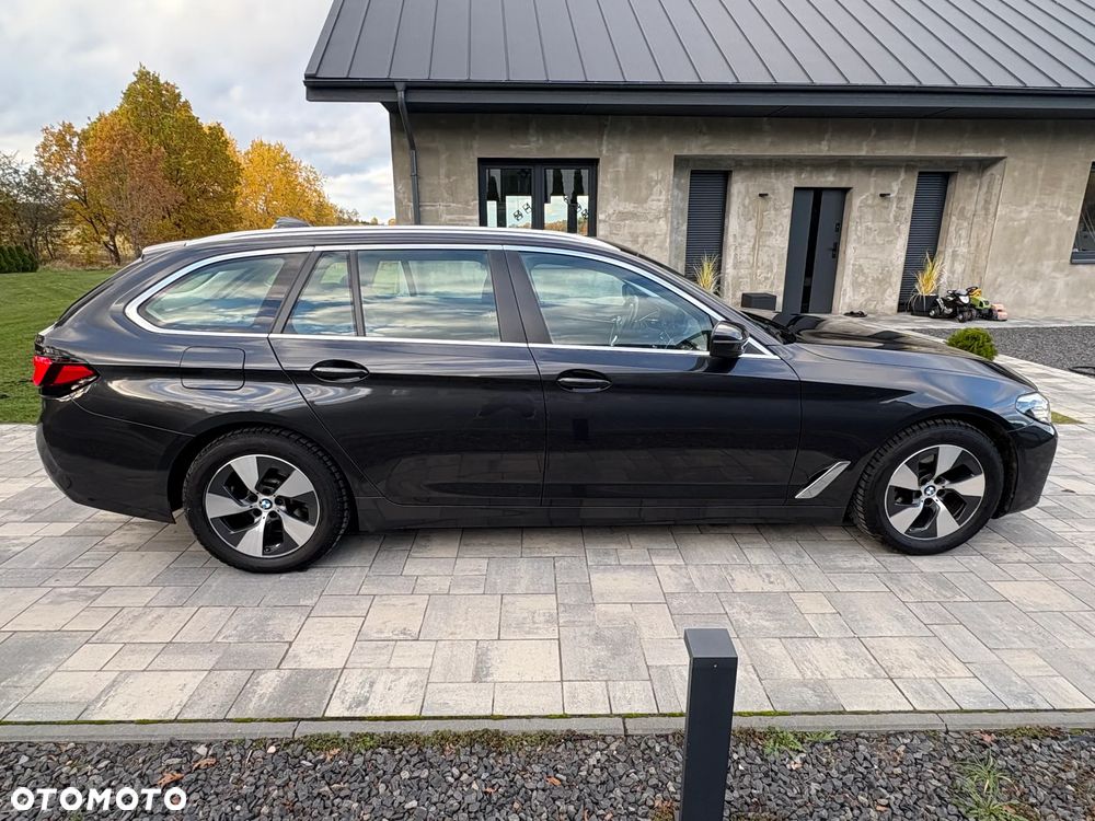 BMW Seria 5 520d Touring Luxury Line - 5