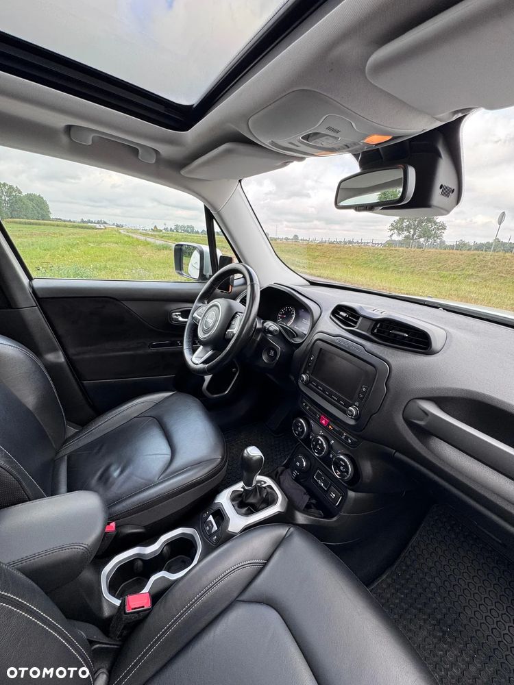 Jeep Renegade - 14
