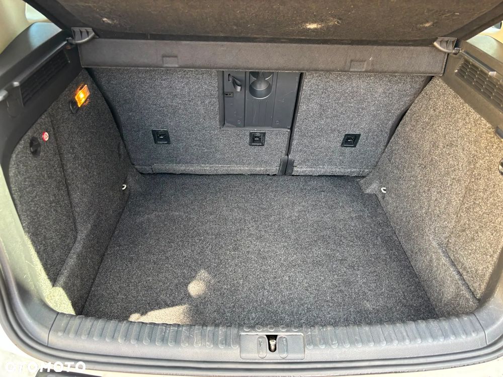 Volkswagen Tiguan - 22