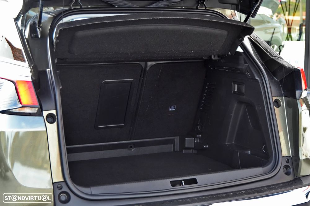 Peugeot 3008 1.5 BlueHDi Allure EAT8 - 12