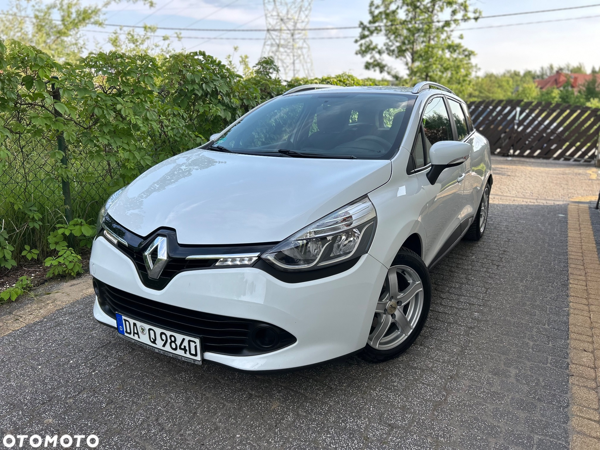 Renault Clio 1.0 TCe Equilibre - 4