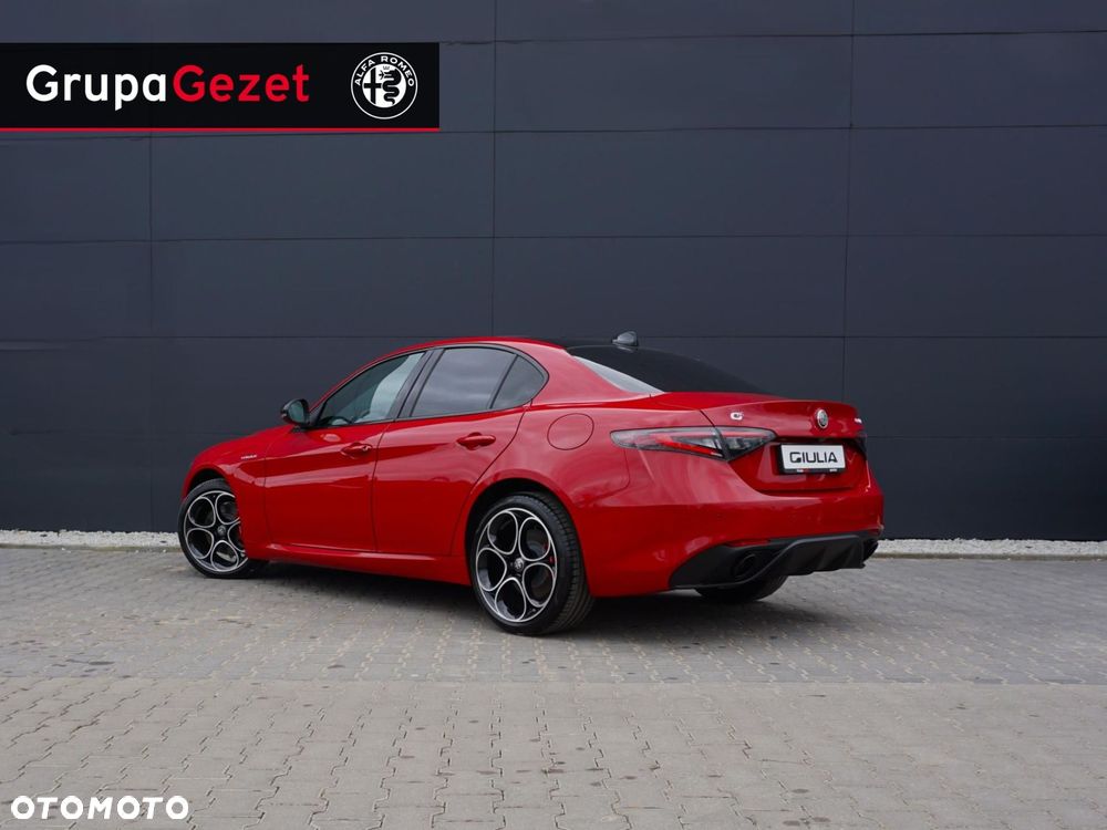 Alfa Romeo Giulia - 2