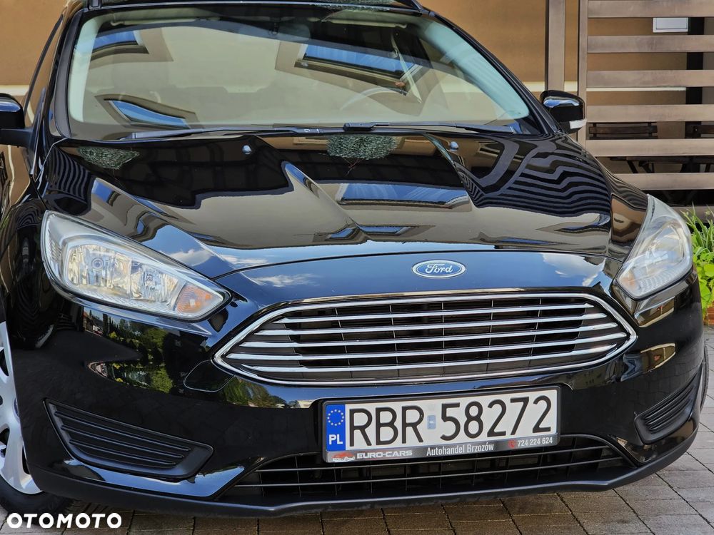 Ford Focus 1.6 TDCi DPF Trend - 12