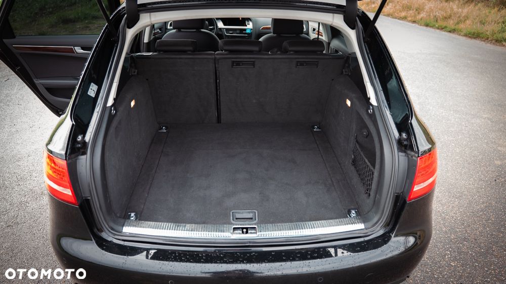 Audi A4 Avant - 13