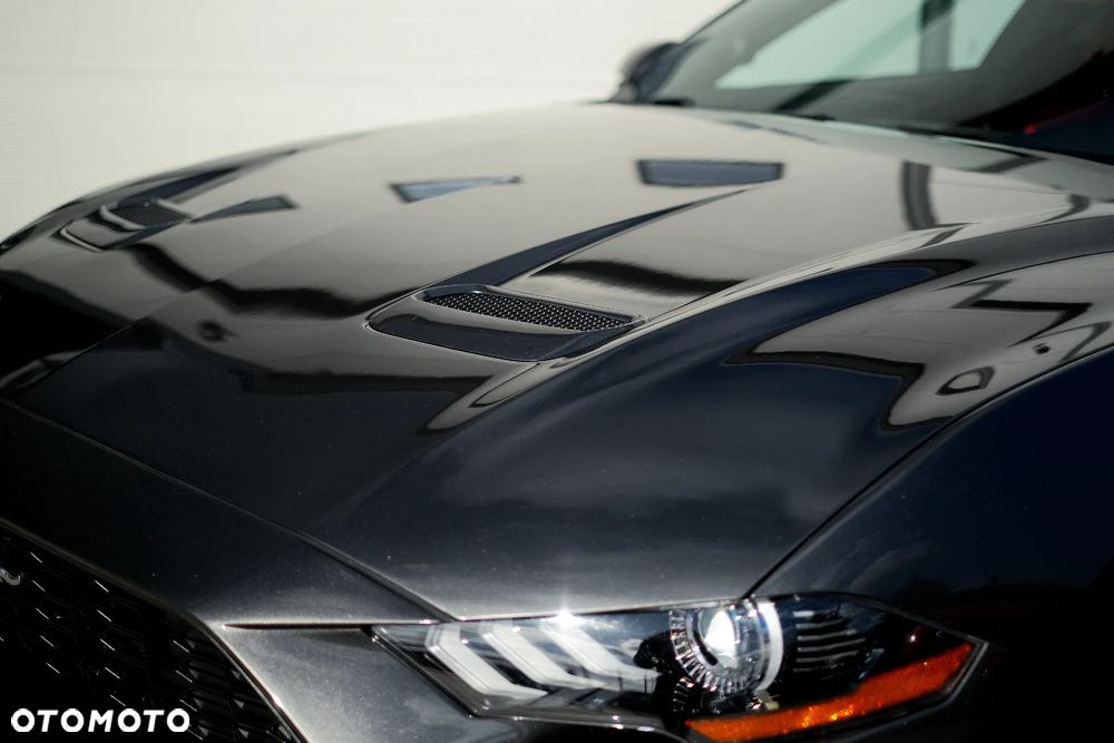 Ford Mustang Fastback 2.3 Eco Boost - 14