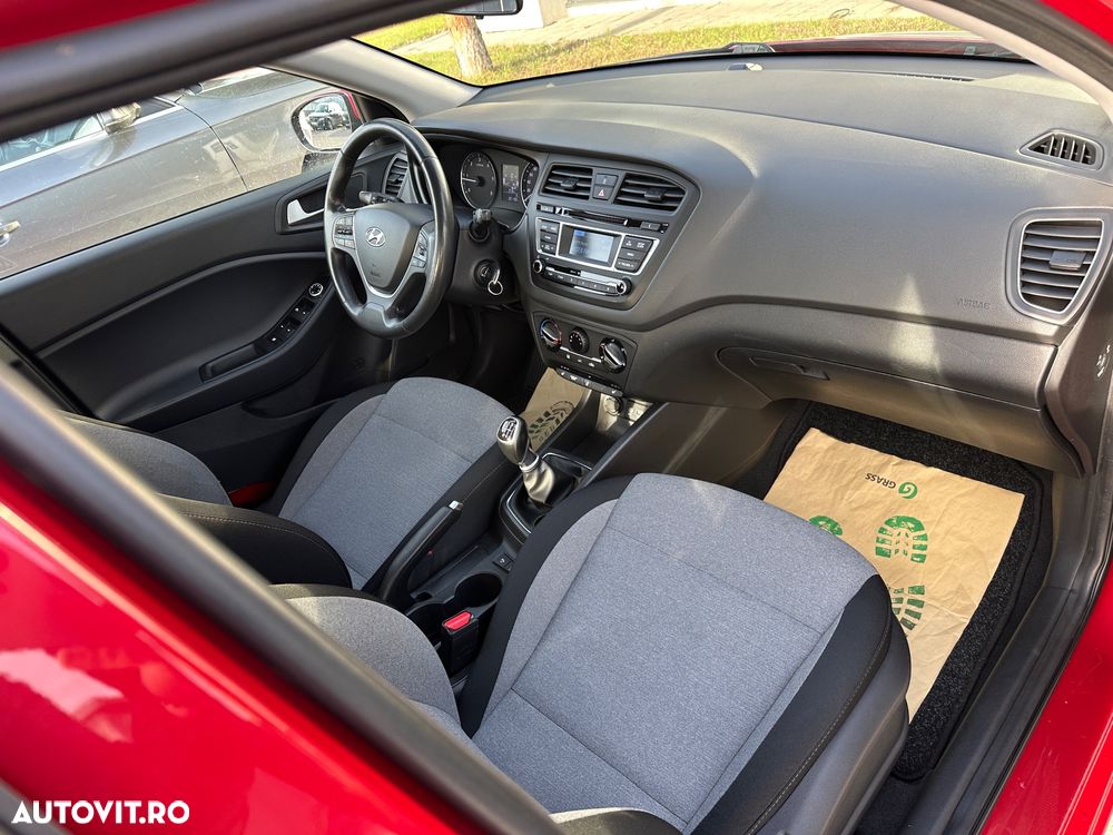 Hyundai i20 1.4 CRDI Active YES! Plus - 9