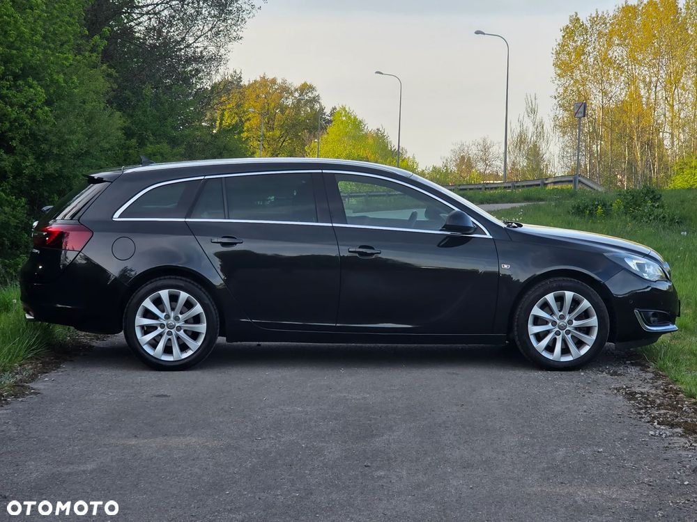 Opel Insignia 2.0 T Cosmo 4x4 - 14