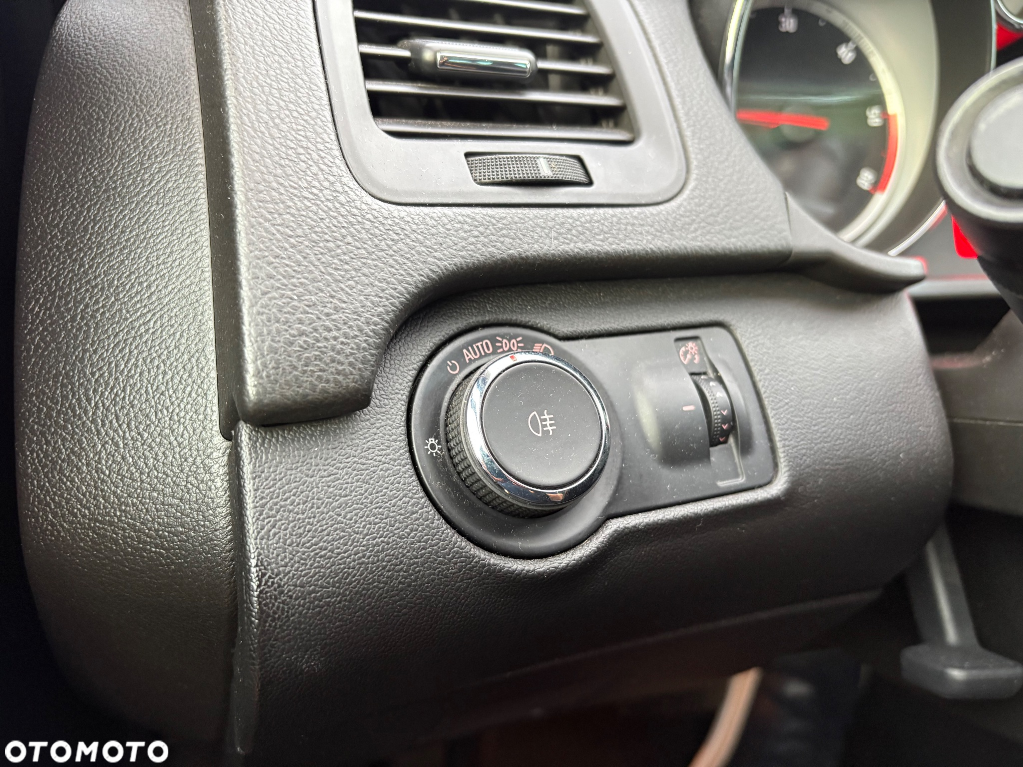 Opel Insignia 2.0 CDTI Cosmo - 17
