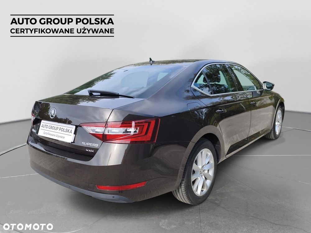 Skoda Superb 2.0 TDI 4x4 Style DSG - 15