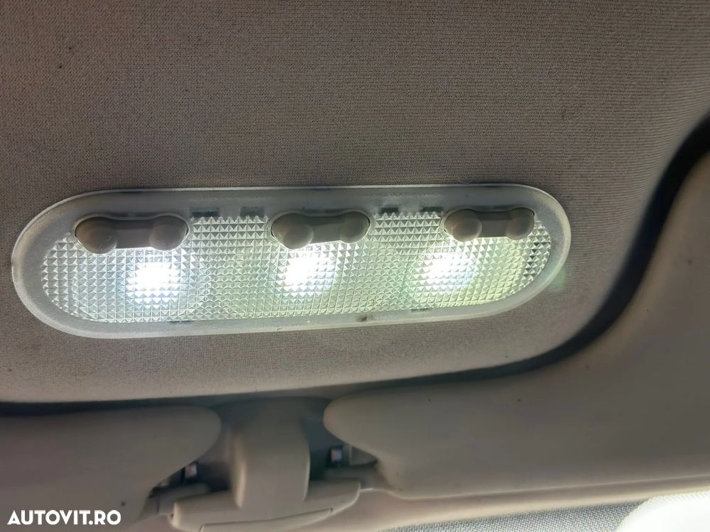 Renault Megane II Estate 1.6 Pack Authentique - 26