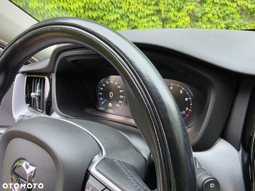 Volvo XC 60 - 14