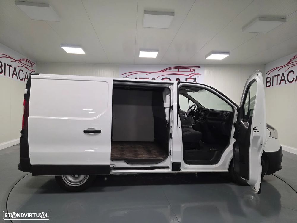 Renault TRAFIC 2.0 DCI 120CV IVA DEDUTIVEL - 39