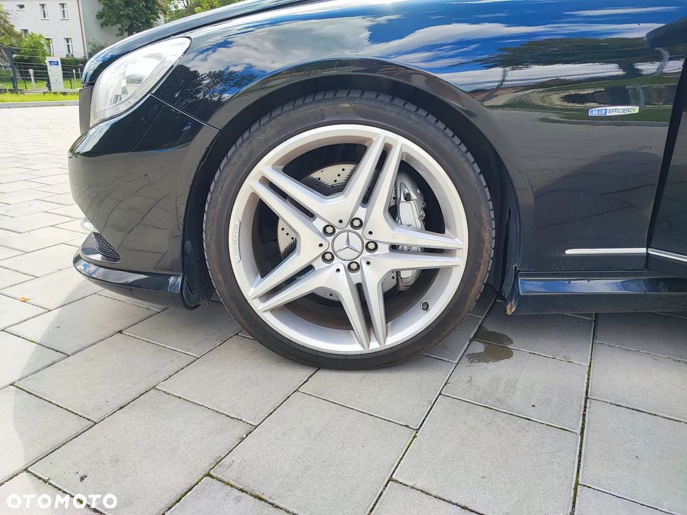 Mercedes-Benz CL 500 4-Matic BlueEff - 19
