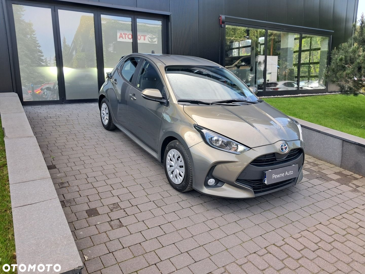 Toyota Yaris - 3