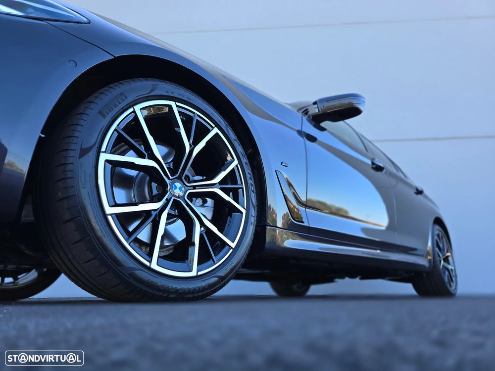 BMW 520 d Pack M Auto - 12