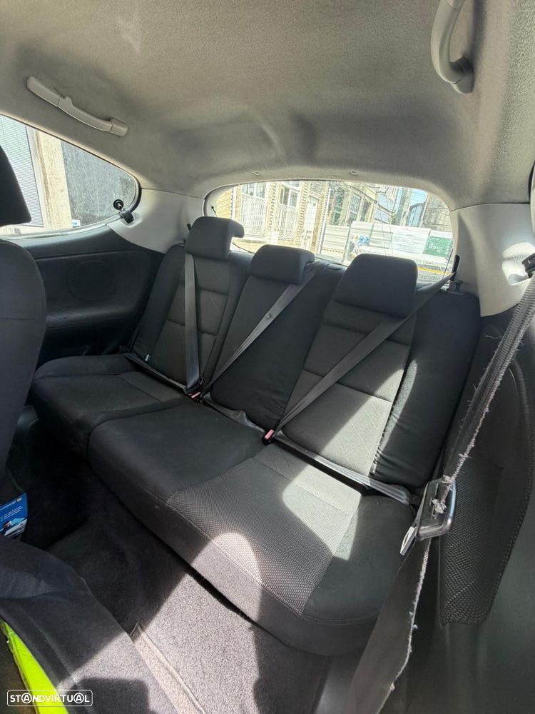 Peugeot 207 1.6 HDi Sport - 4