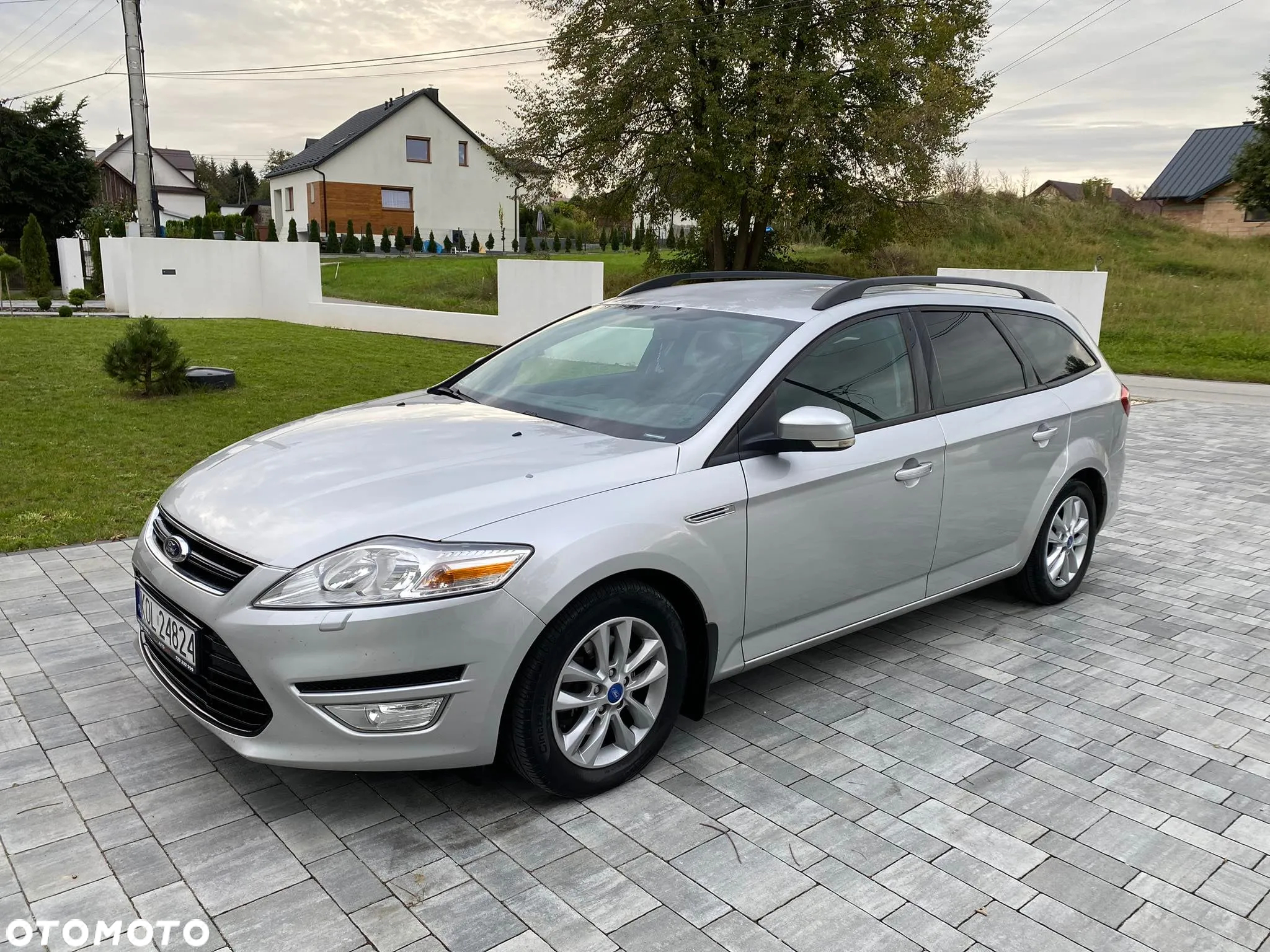 Ford Mondeo 1.6 TDCi Ambiente - 11