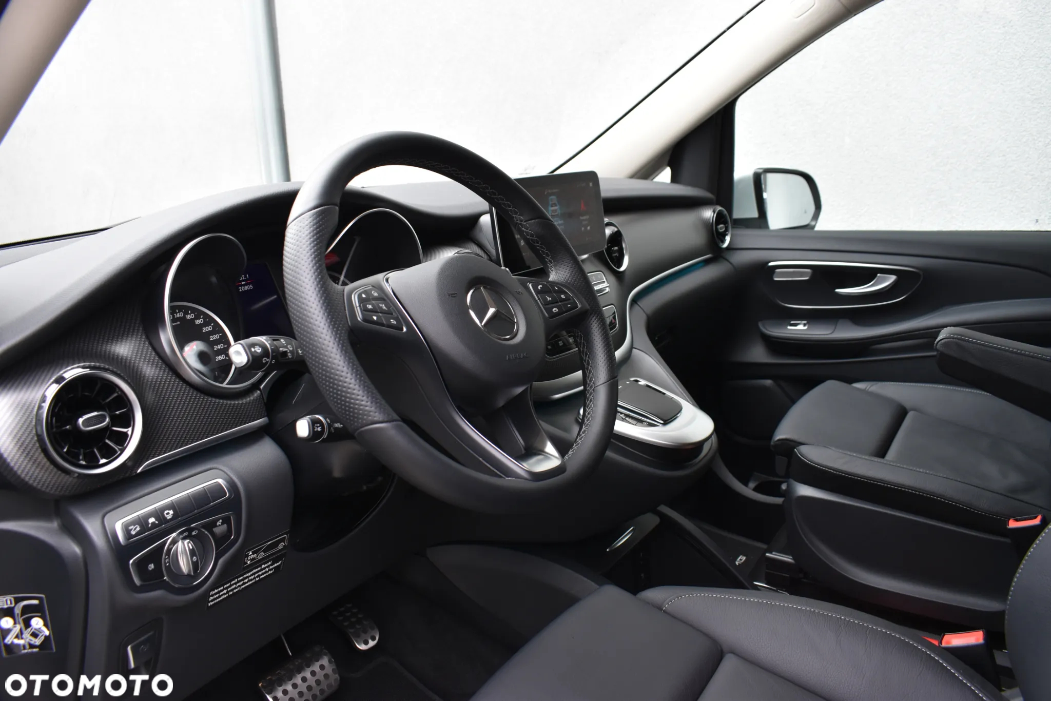 Mercedes-Benz Klasa V 300 d 4-Matic 9G-Tronic - 10