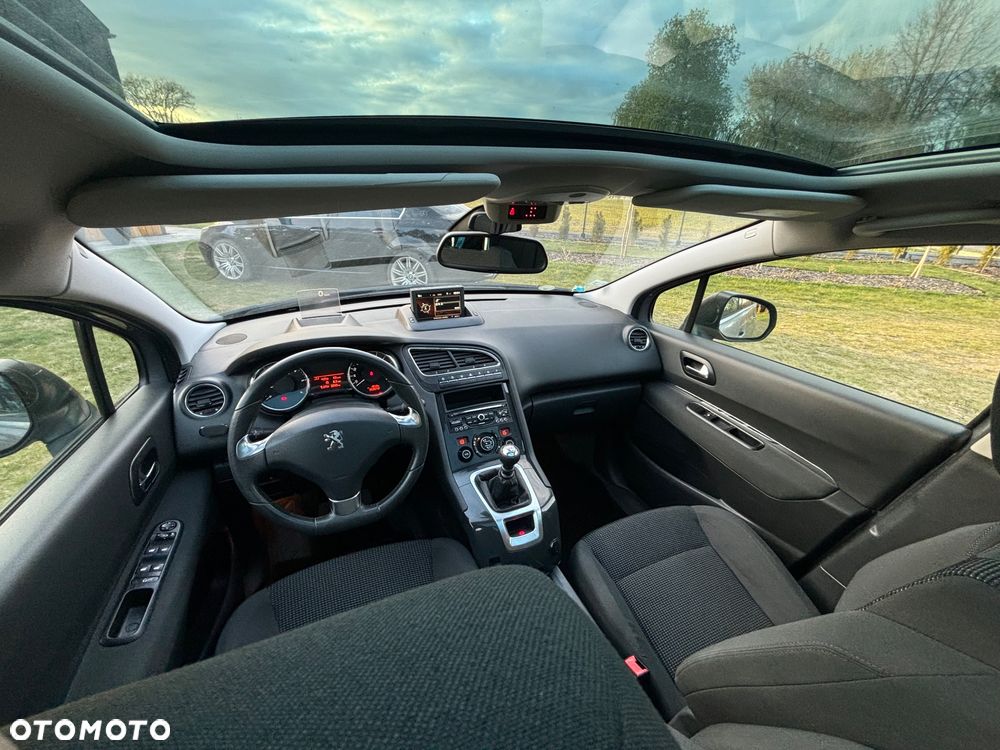 Peugeot 5008 1.6 HDi Active 7os - 10
