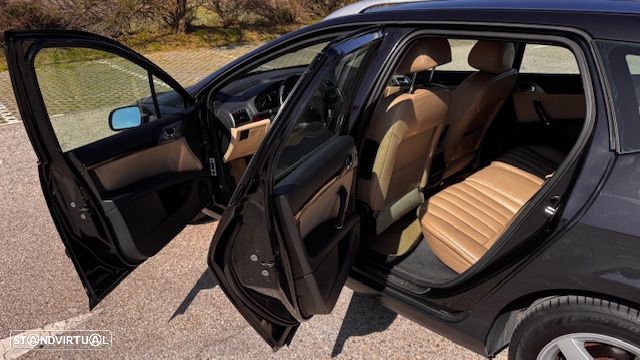 Peugeot 407 SW - 11