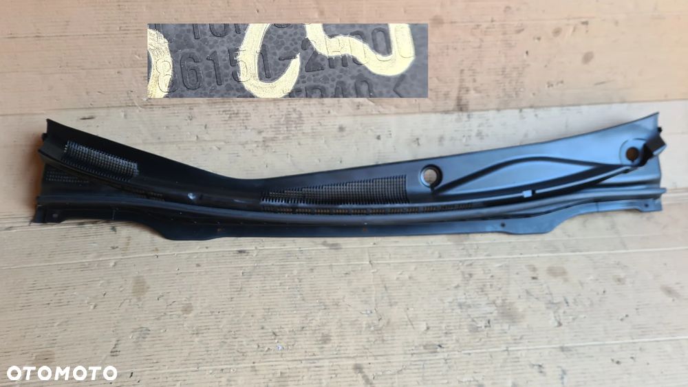 Hyundai I30 cw 1 FD listwa osłona podszybia mechanizmu wycieraczek przód - 1