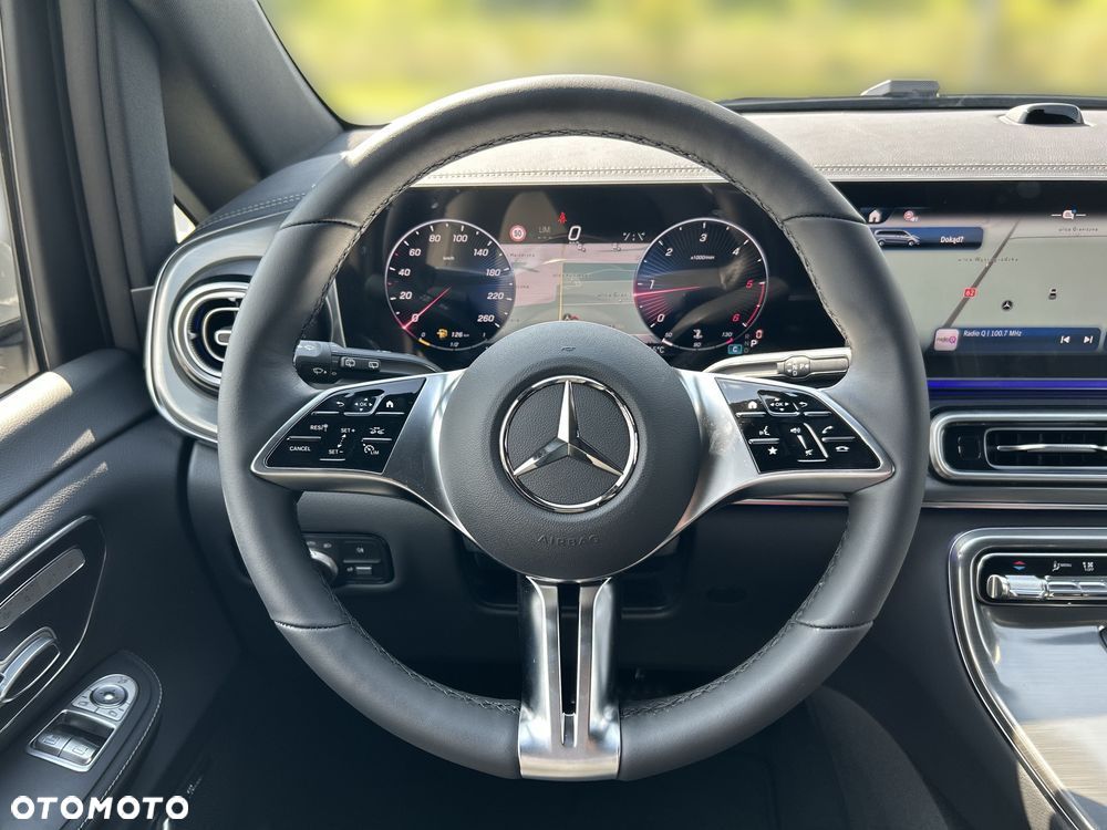Mercedes-Benz Klasa V 300 d 4-Matic 9G-Tronic Exclusive (ekstra d³) - 19
