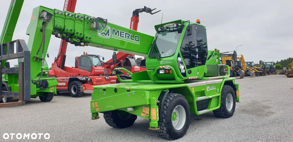 Merlo 40.26MCSS kosz hydr. rozkładany/wciągarka 4T./widły/pilot radiowy - 9
