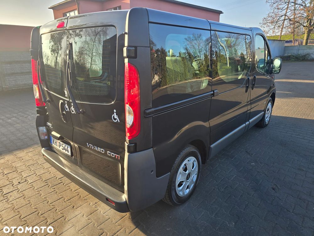 Opel Vivaro - 8