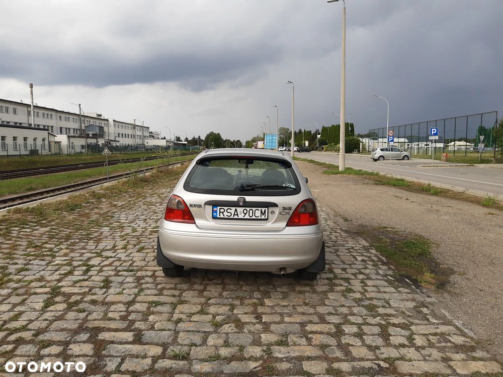 Rover 214 - 13