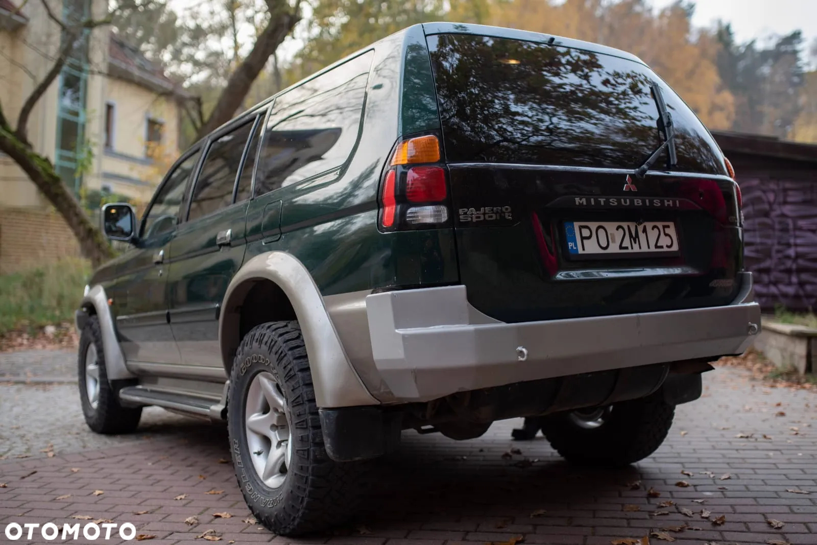 Mitsubishi Pajero Sport - 17