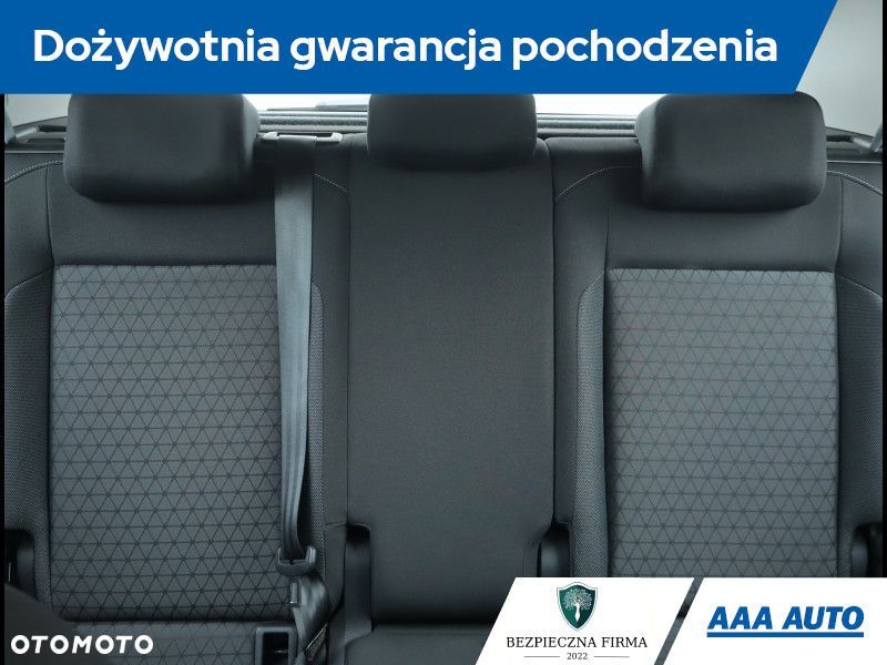 Volkswagen T-Cross - 11