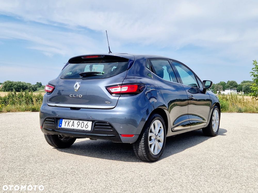 Renault Clio - 7