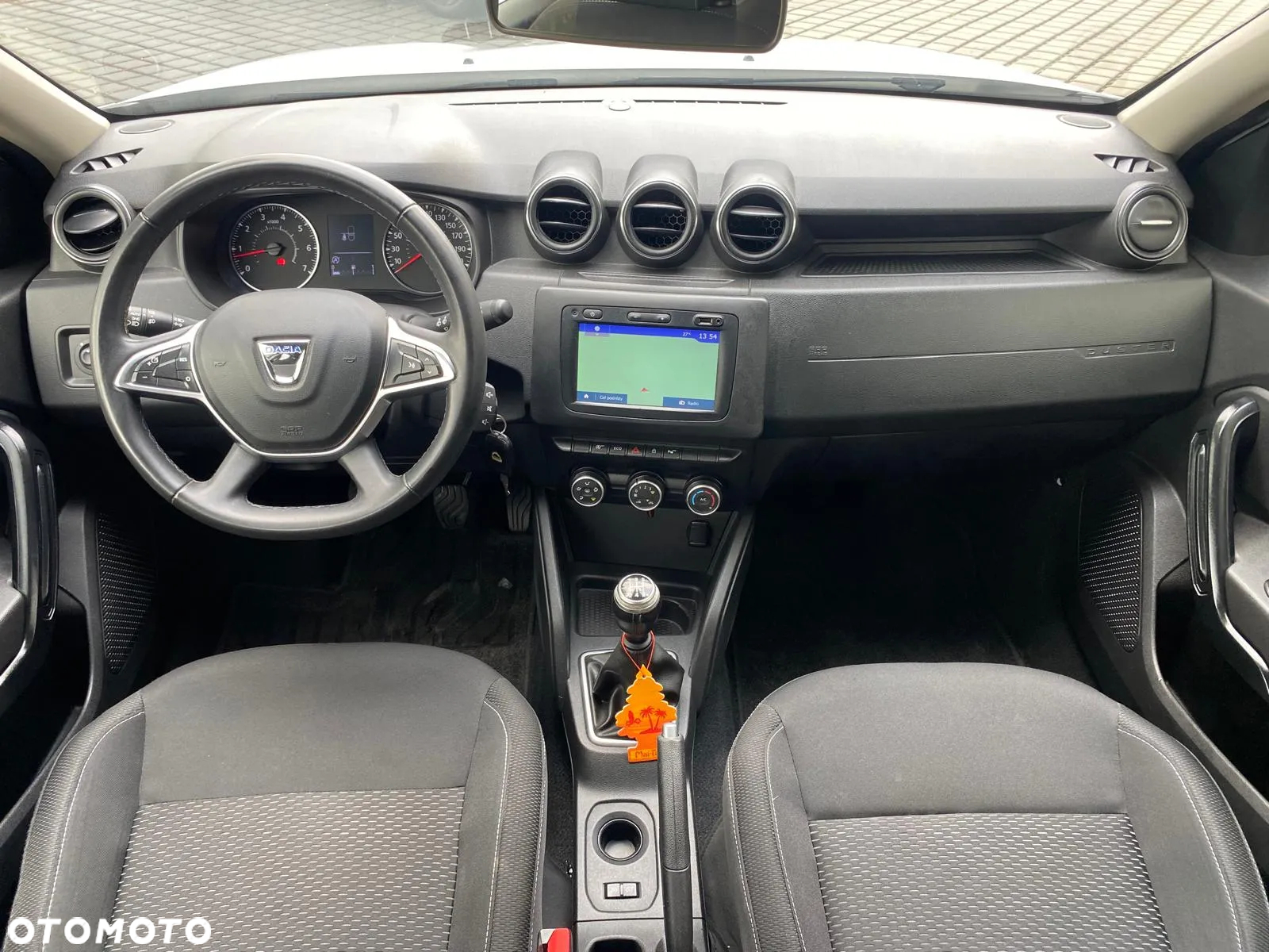 Dacia Duster 1.6 SCe Laureate S&S - 6