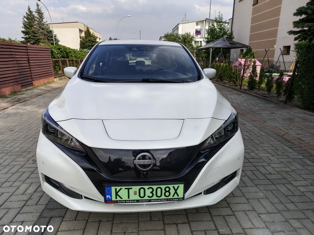 Nissan Leaf 40 kWh Tekna - 24
