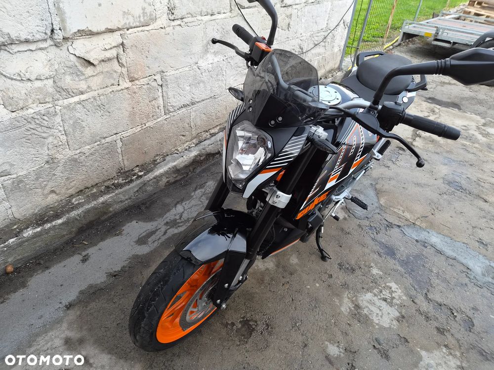 KTM Duke - 17