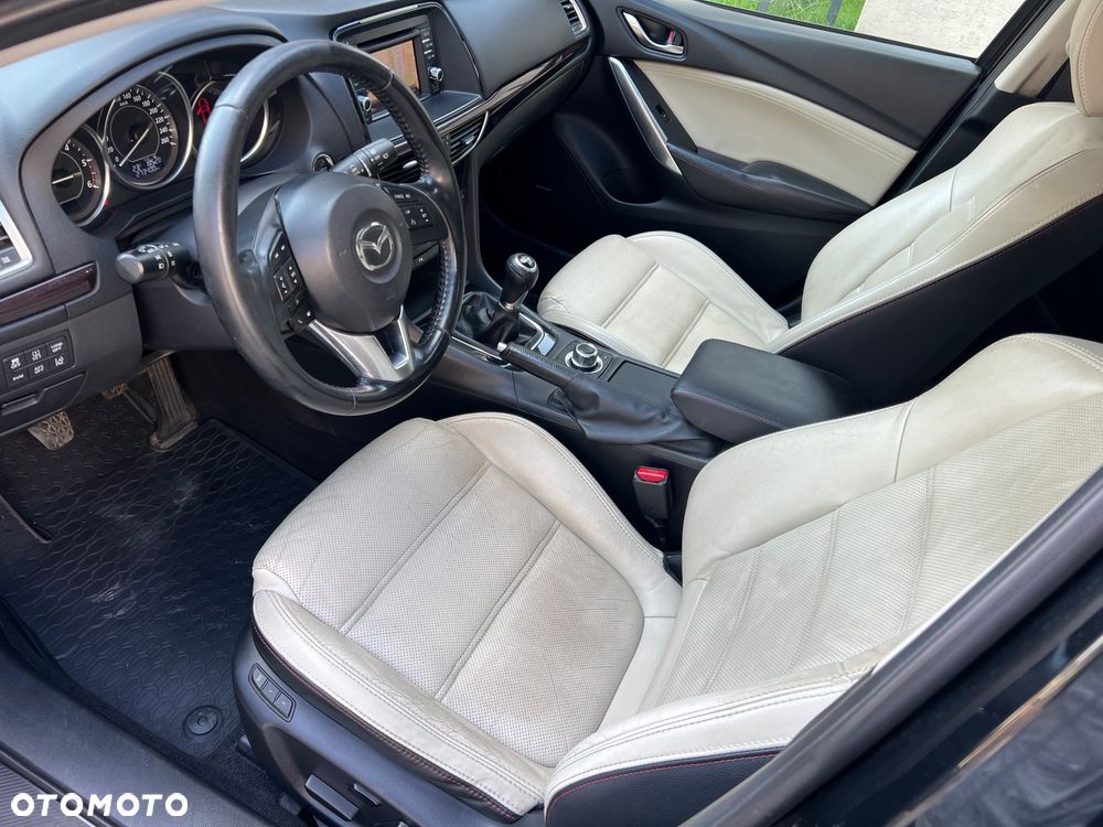 Mazda 6 - 8