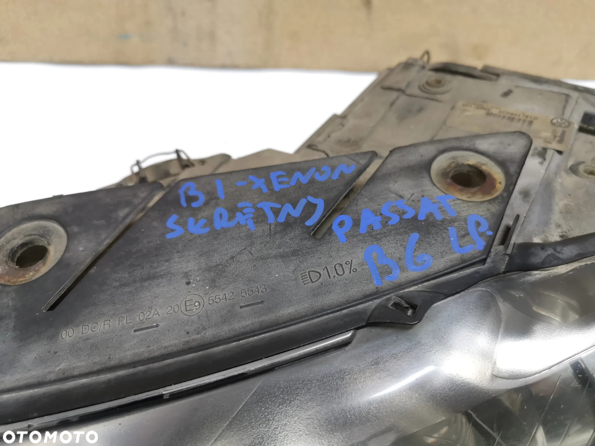 VW Passat B6 Lampa Lewa BI-Xenon Skrętny 3C0941751G - 9