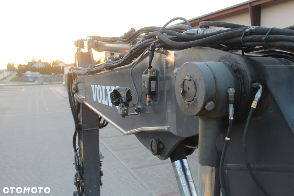 Volvo EW 140D ROTOTILT STEELWRIST SYSTEM 3D LEICA ZESTAW - 9